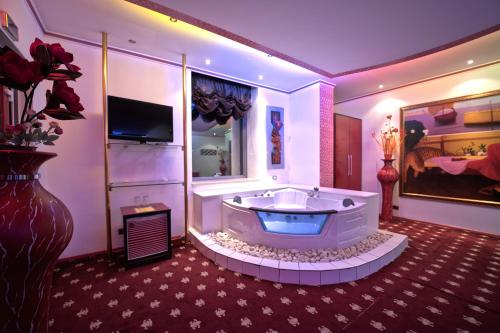 Hotel Rosa Blu - image 6