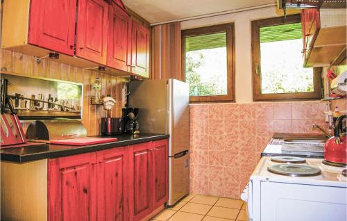 3 Bedroom Beautiful Home In Lubiecin