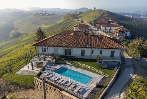 Viesnīcas āriene, Bric D'Alù - Barbaresco (Bric D'Alu - Barbaresco) in Barbaresco