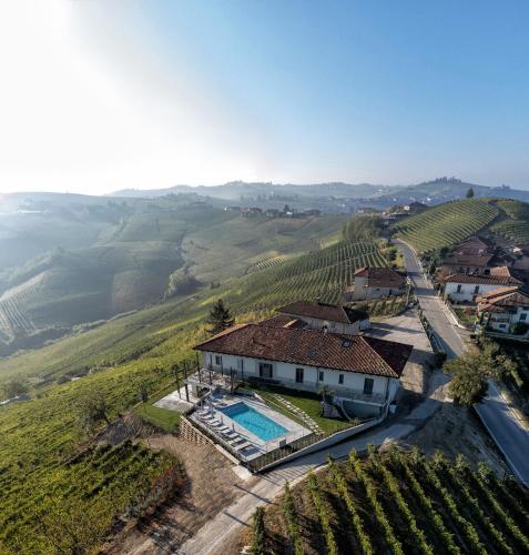 Viesnīcas āriene, Bric D'Alù - Barbaresco (Bric D'Alu - Barbaresco) in Barbaresco