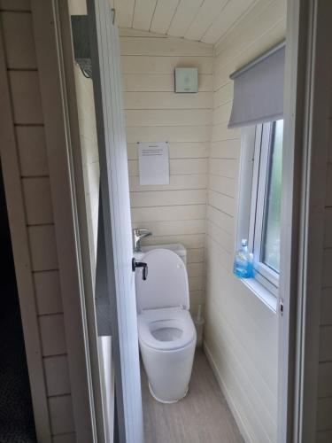 Glamping Hut - Riverview 4 Glamping Hut - Riverview 4