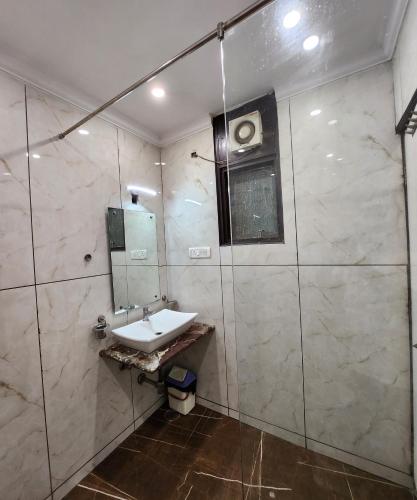 Hotel Delhi Heart at New Delhi Railway Station – Delhi, NY