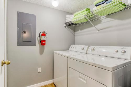 Fun Vacation Villa - image 11