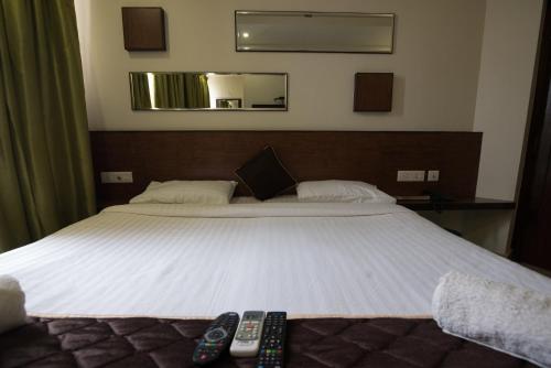 Deluxe Double Room image 4