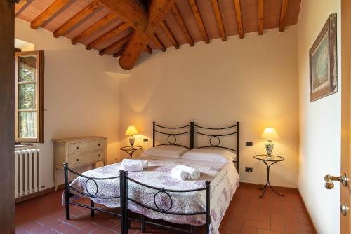 Live Tuscany! Apartment on the hills of Florence! 4