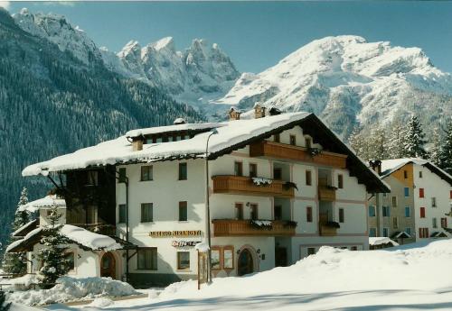 Hotel Garnì Miramonti, Falcade