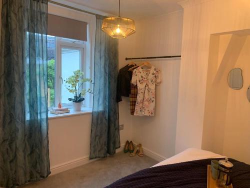 Picture of Alto - Lovely 2 Bedroom Serviced Apartment Bristol By Mint Stays