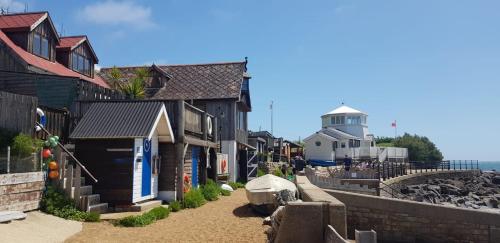 Lobster Cottage - image 6
