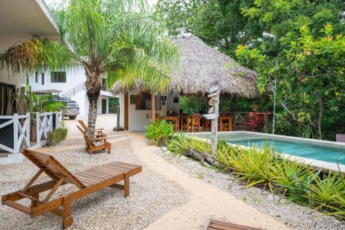 Casa Antema Tamarindo, maison luxe, piscine, jungle, yoga, gym in Városközpont