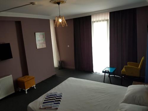 Double room, large