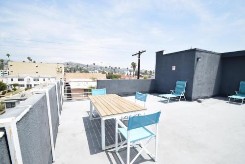 Hollywood Business Suites in Los Angeles, USA