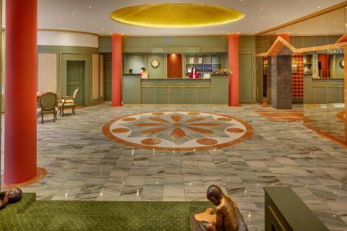 Lobby, Hotel Savoy near Petrin