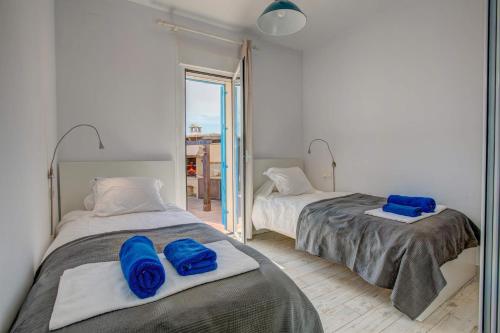 Five-Bedroom Villa image 8