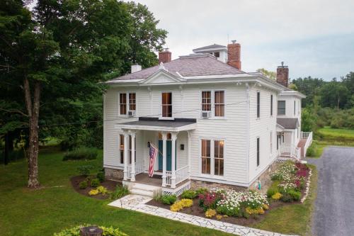 Hill Farm Inn - Manchester - 숙소 외관