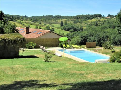 Chez "hygge en périgord" - villa ''Maeltri'' et gîte ''Intimité'' avec piscine et SPA