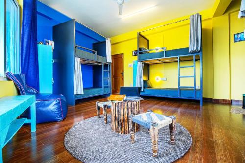 1 bunk bed