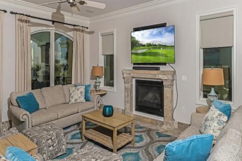 Schmidts N' Grins S- DBTS- 4719 Ocean Blvd- 5BR 7BA Sleeps 20 - image 7