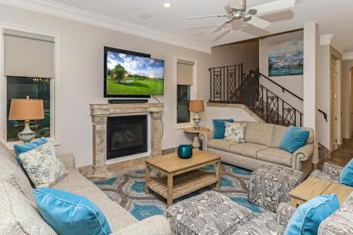 Schmidts N' Grins S- DBTS- 4719 Ocean Blvd- 5BR 7BA Sleeps 20 - image 12
