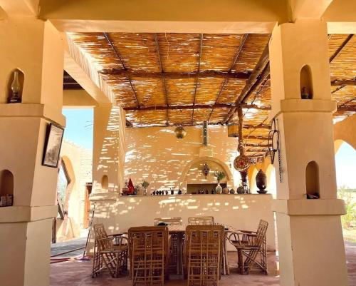 Ресторан, Hayaat siwa hot spring in Сива