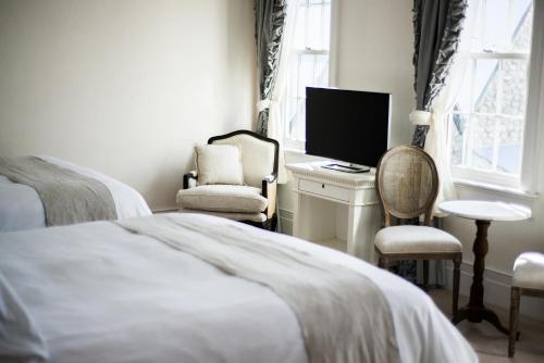 Surf Hotel & Chateau