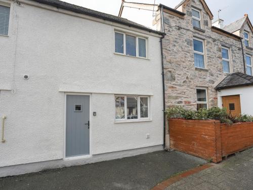 Buitenkant, A Mor in Niwbwrch