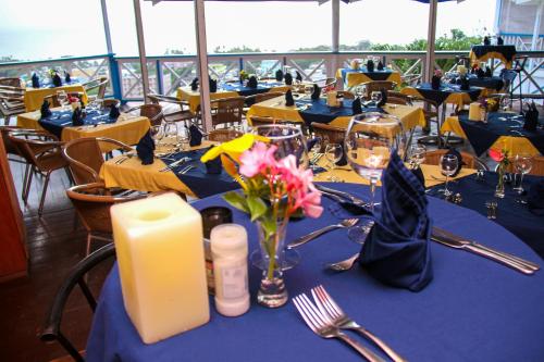 Restaurant, The Champs in Portsmouth