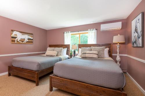 White Horse Inn - image 8