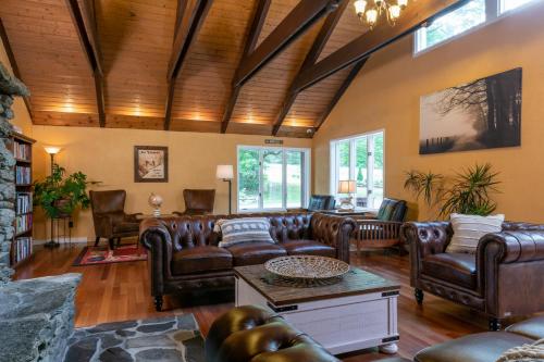 White Horse Lodge 3