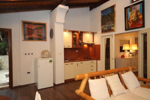 Two-Bedroom Holiday Home image 5