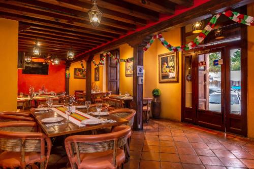 Hotel la Parroquia in Pátzcuaro, Mexico