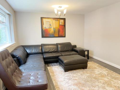 Cozy Nights - Shawholm Cr in Glasgow