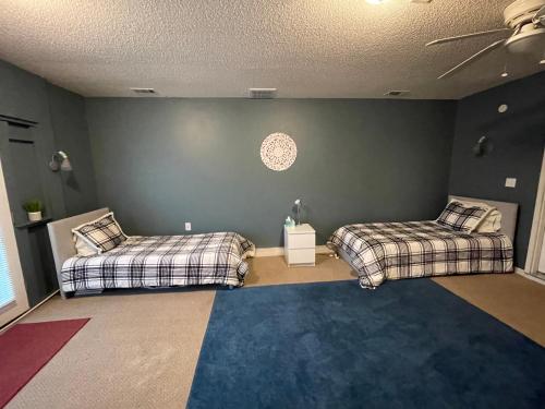Hakuna Matata Hostel Shared Room in Charlotte, USA