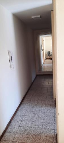 One-Bedroom Apartment image 2
