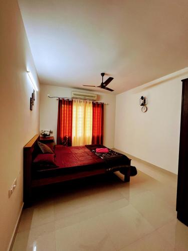 Luxurious 3BHK vacation home amidst the city.