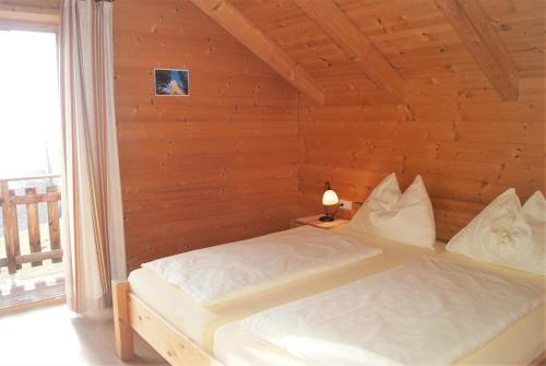 Ferienhaus mit Panoramaausblick und Sauna - 3 SZ