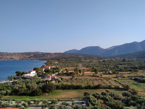 Κamares View (Αύρα)