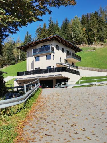 Ferienwohnungen Margreiter Birgit - Apartment - Hart im Zillertal