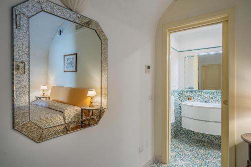 399313107 Palazzo Margherita