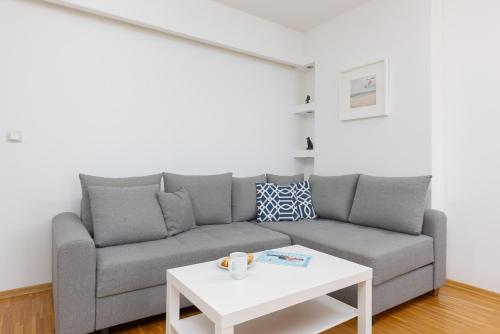 Spacious Apartment Pałac Jana III Wilanów by Noclegi Renters — other in Aleja Wilanowska, 9A, Warsaw Poland, 00-002
