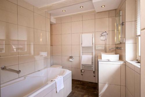 Double Room with Balneo Bath