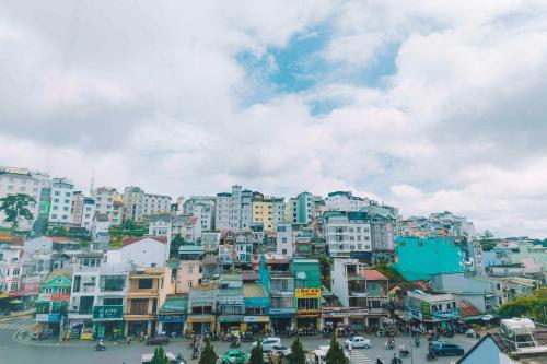 르 투안 민 호텔 - 주변 환경