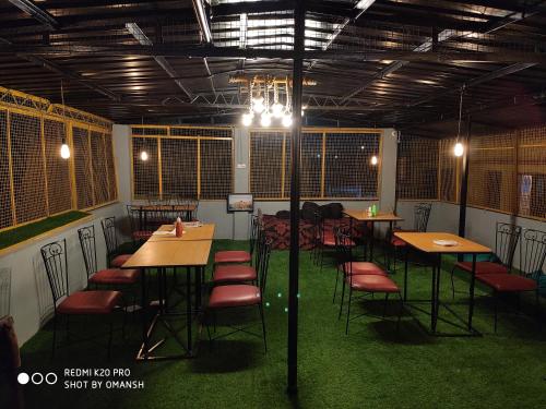 MONALISA HOSTEL photo 3
