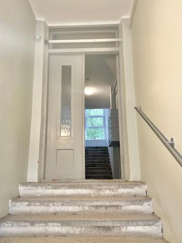 Exterior view, CityView Apartment in Veerenni