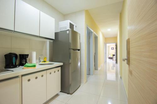 One-Bedroom Apartment image 10