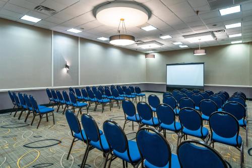 Holiday Inn Morgantown - Reading Area, an IHG Hotel