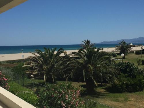 Superbe appartement à Canet en Roussillon avec vue sur mer et montagne
