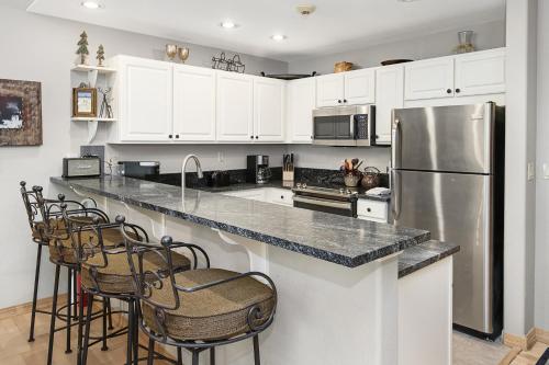Aspenwood Lodge #205 Condo - image 11