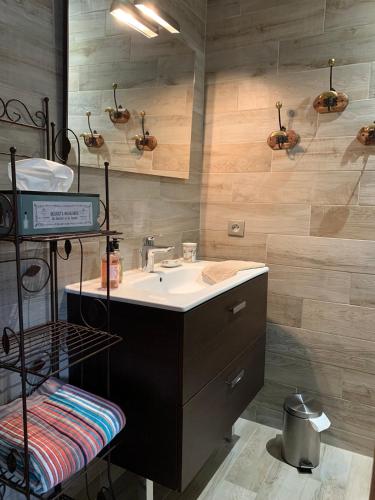 Logis de La Roche - Niort - Chauray