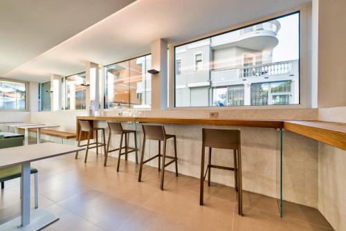 Open Hotel - 식음료(F&B)