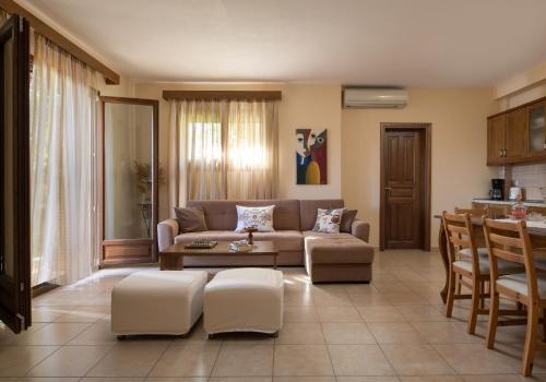 Vetrinos Apartments 2